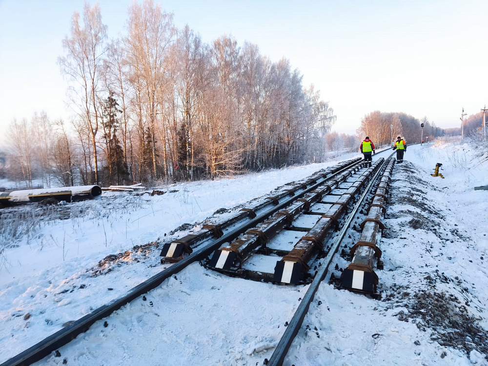 Установка рельсового страховочного пакета, перегон Арменки-Малаховская